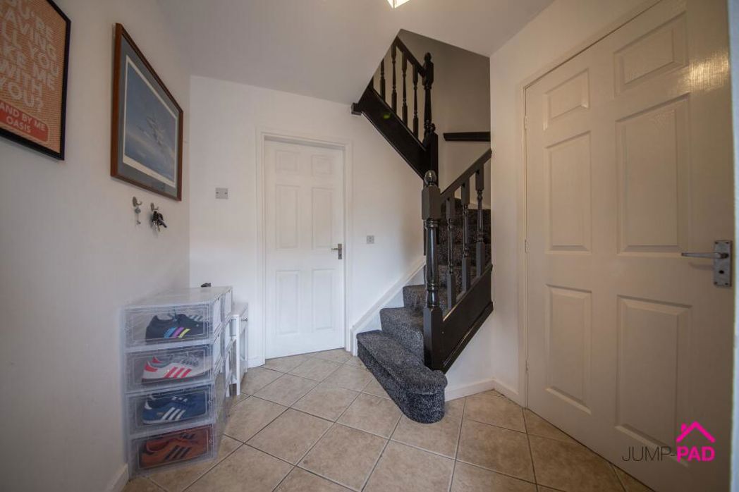 Property image 2 of 14