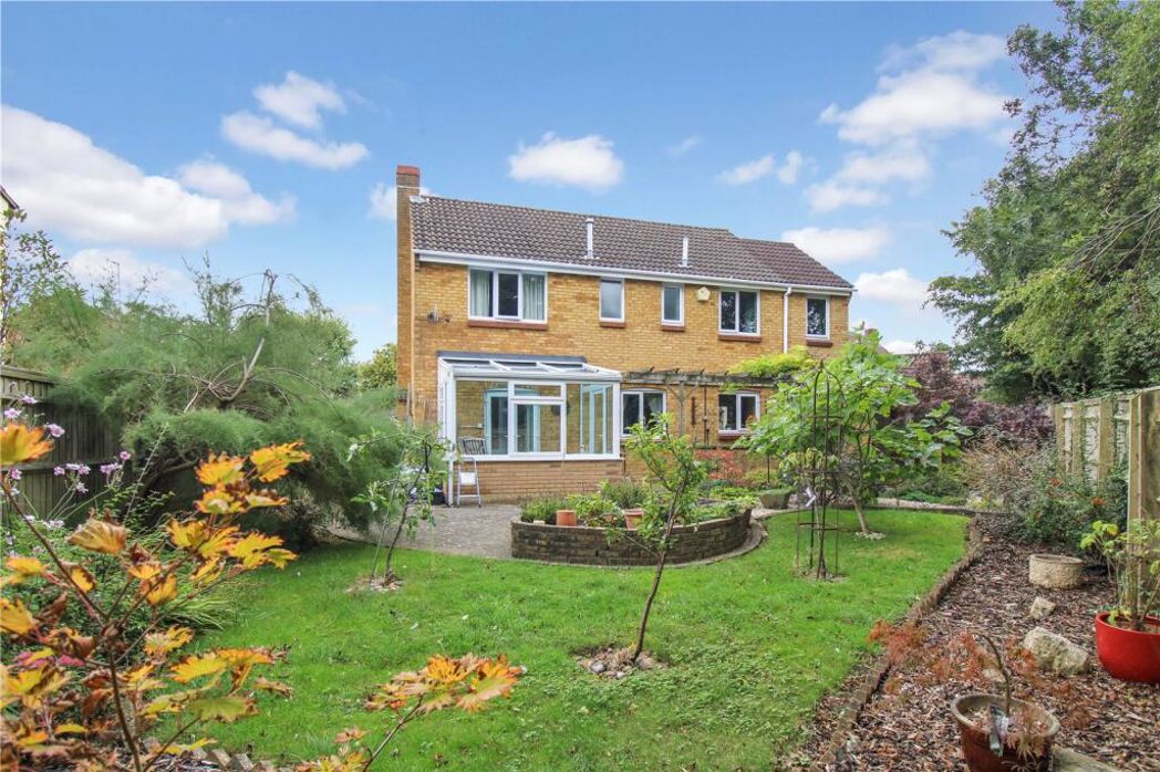 Property image 2 of 20