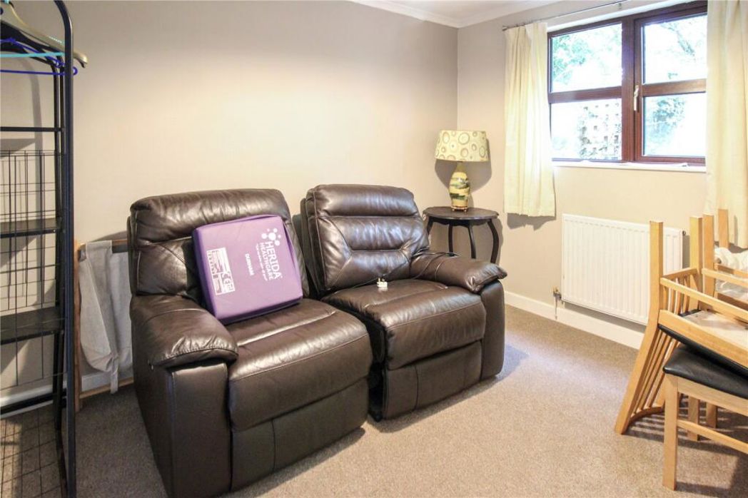 Property image 20 of 20