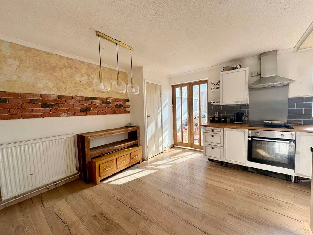 Property image 15 of 15