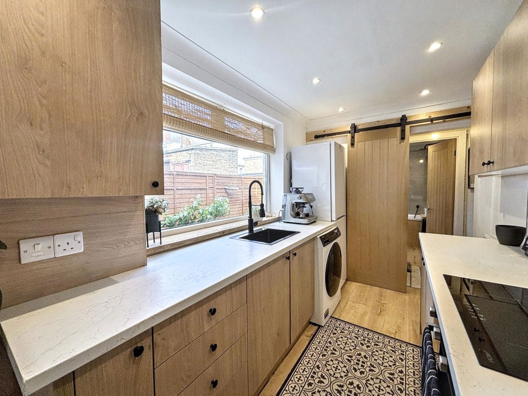Property image 6 of 14