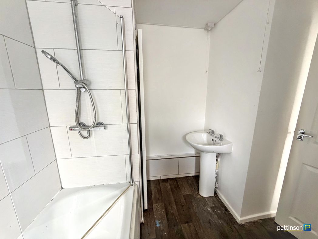 Property image 4 of 7
