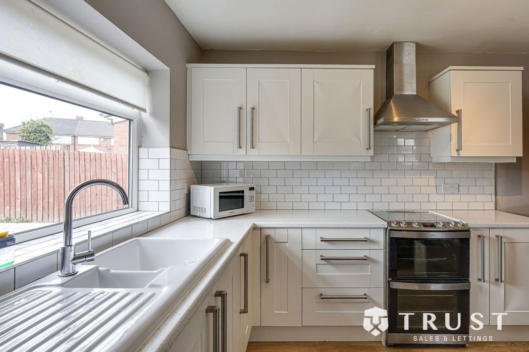 Property image 6 of 62