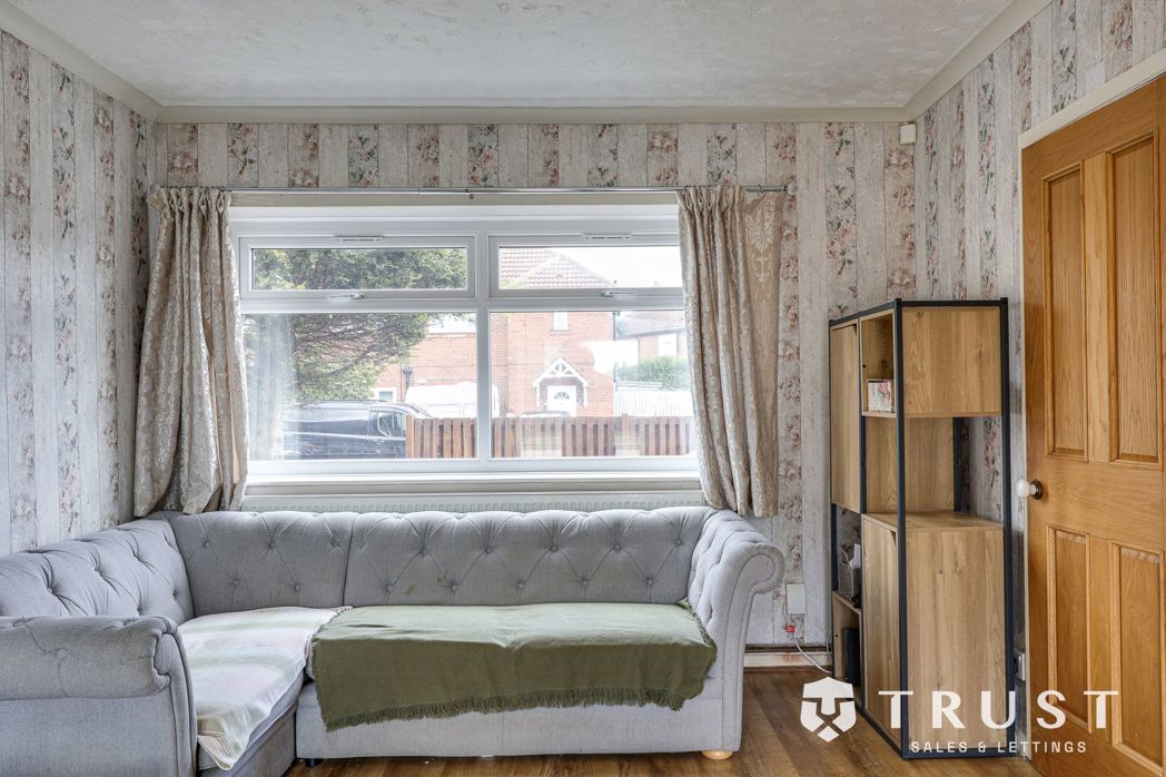 Property image 11 of 62