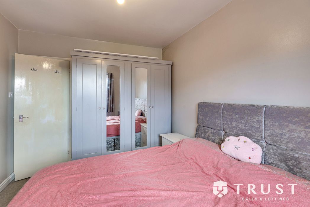 Property image 17 of 62