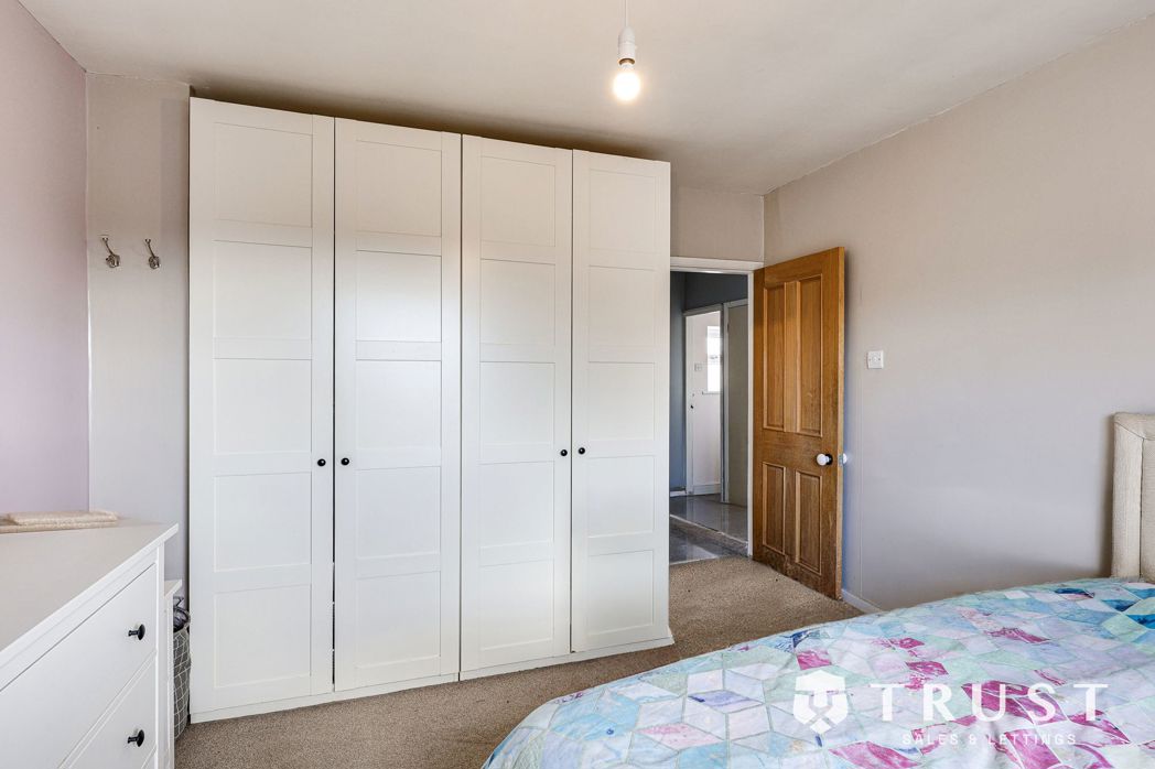 Property image 19 of 62