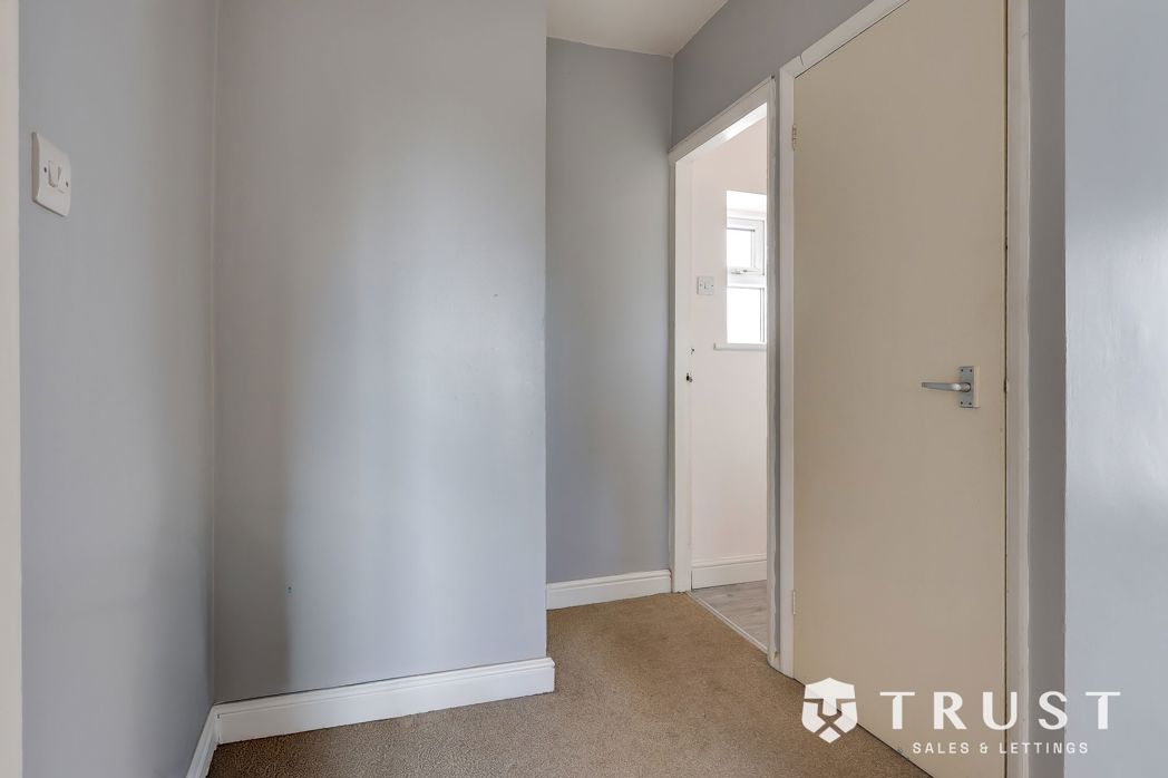 Property image 21 of 62