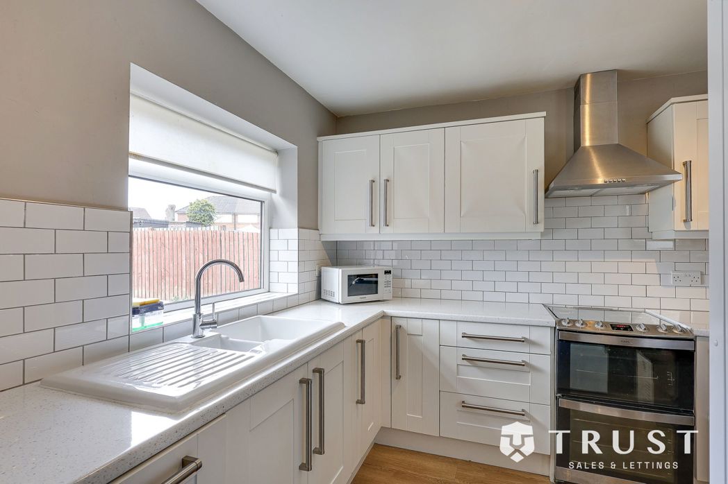 Property image 34 of 62