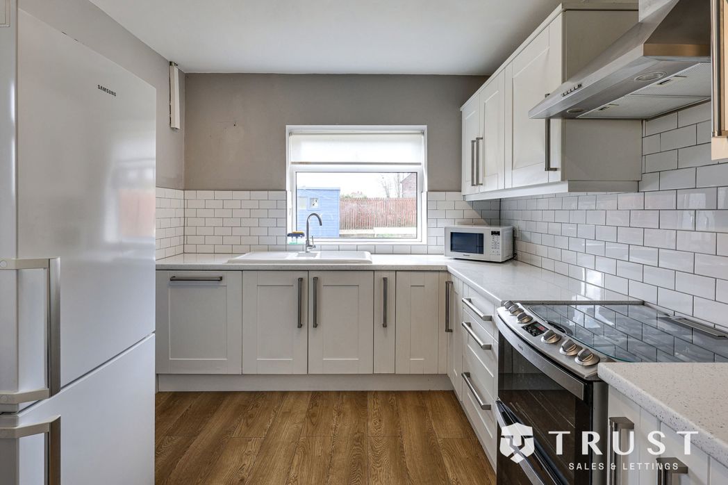 Property image 35 of 62