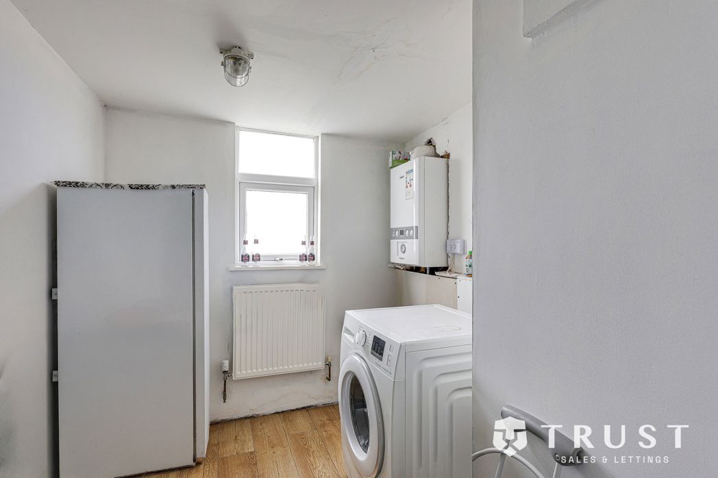 Property image 40 of 62