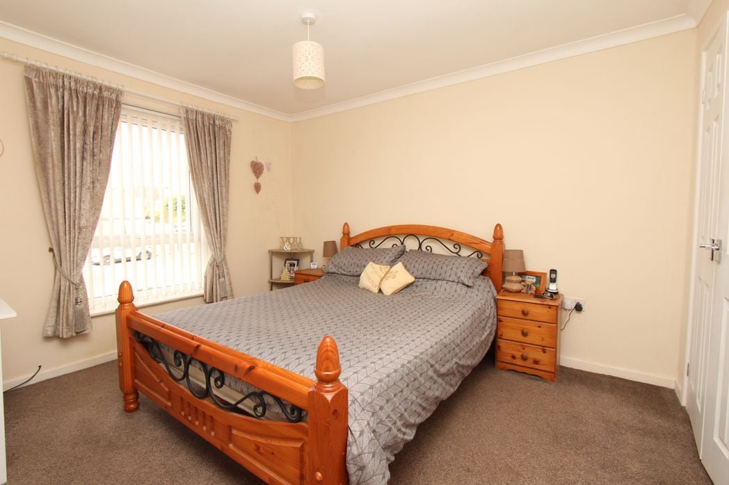 Property image 6 of 12