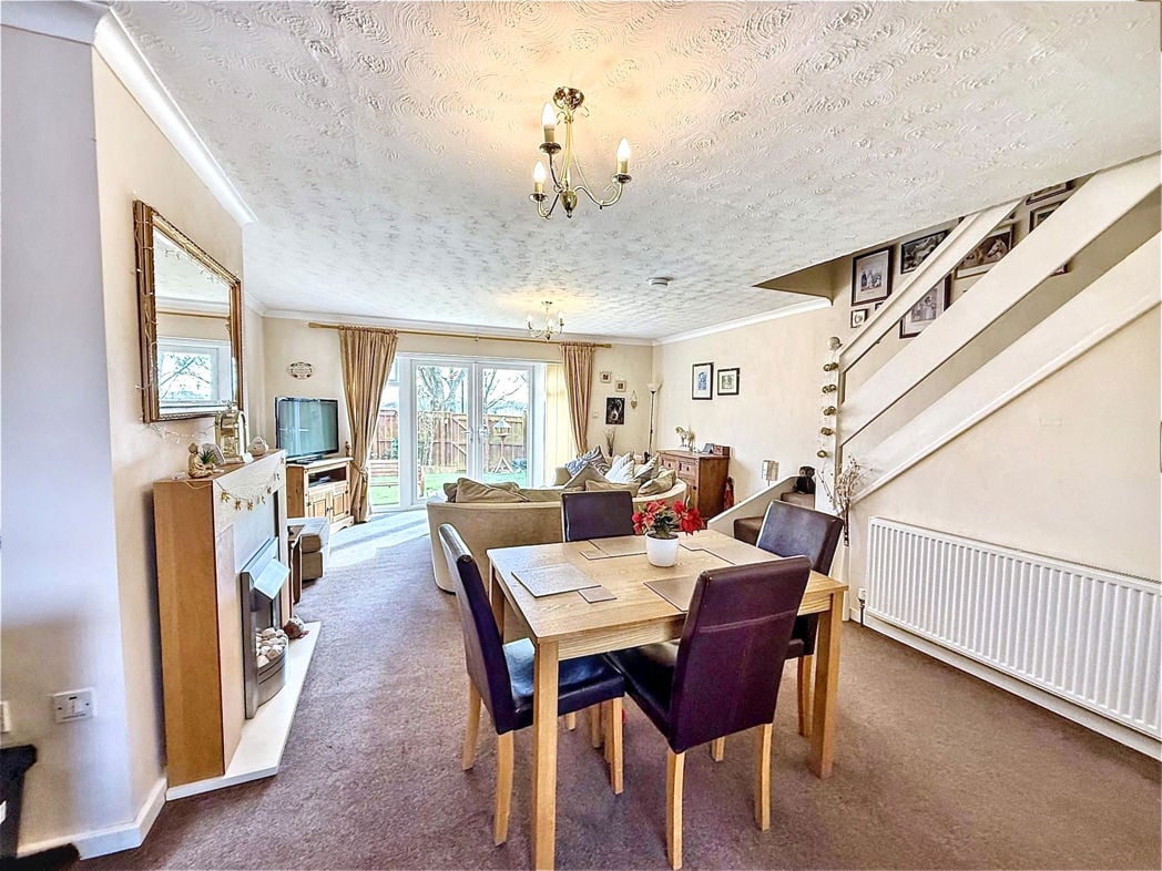 Property image 5 of 12