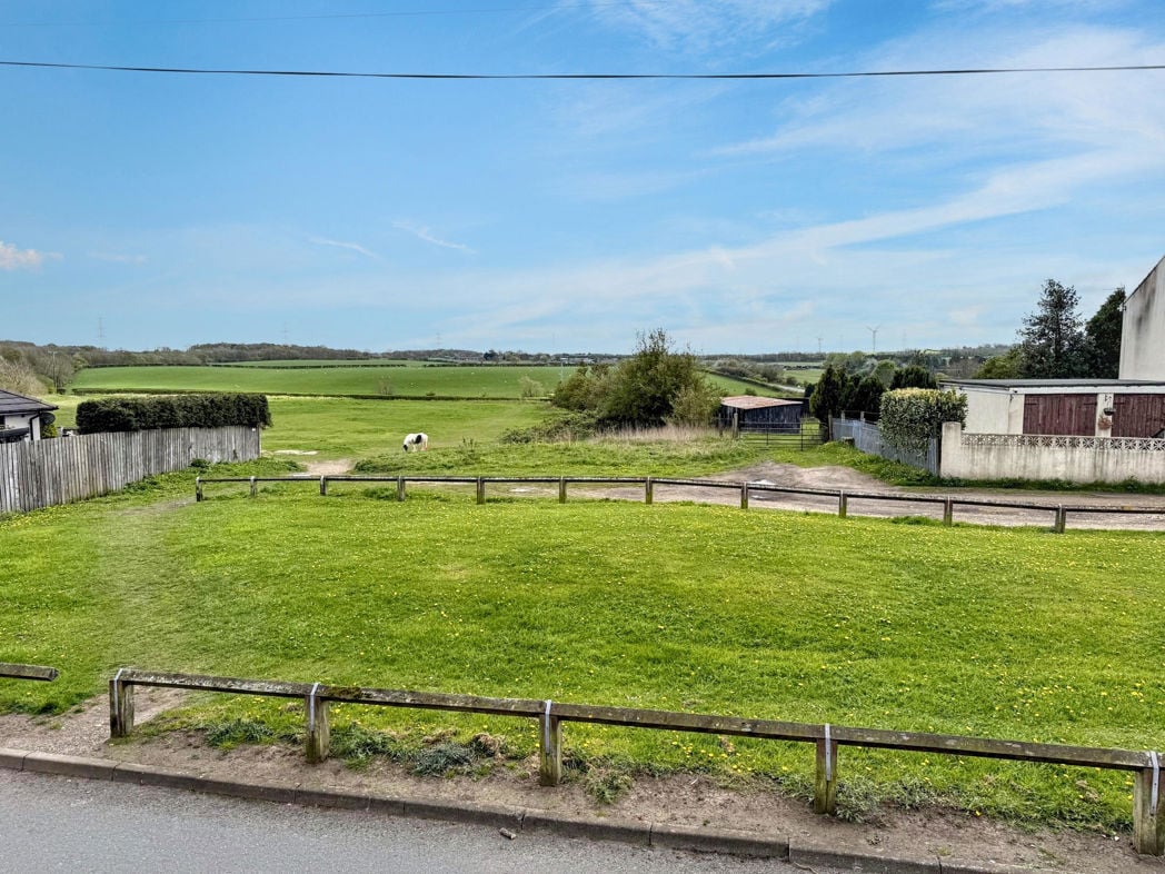 Property image 27 of 28