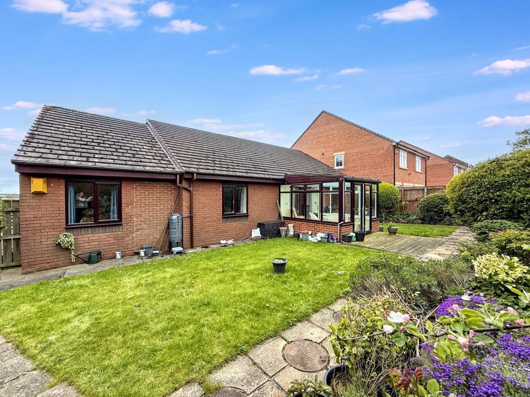 Property image 25 of 28