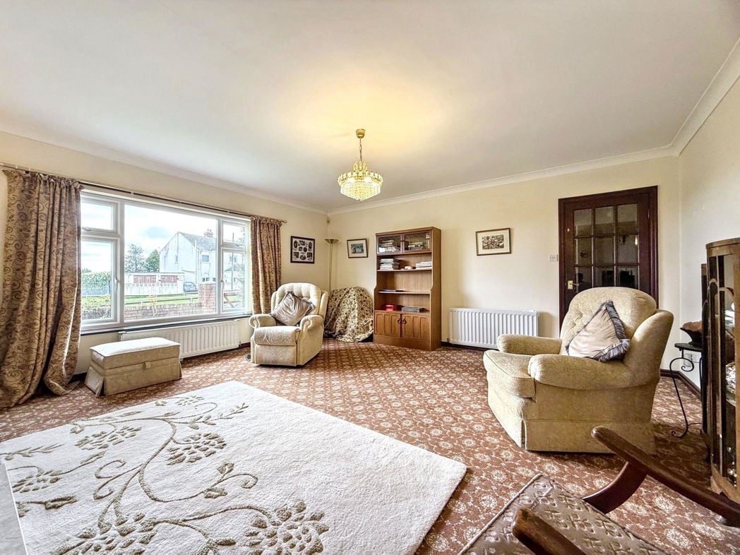 Property image 4 of 28
