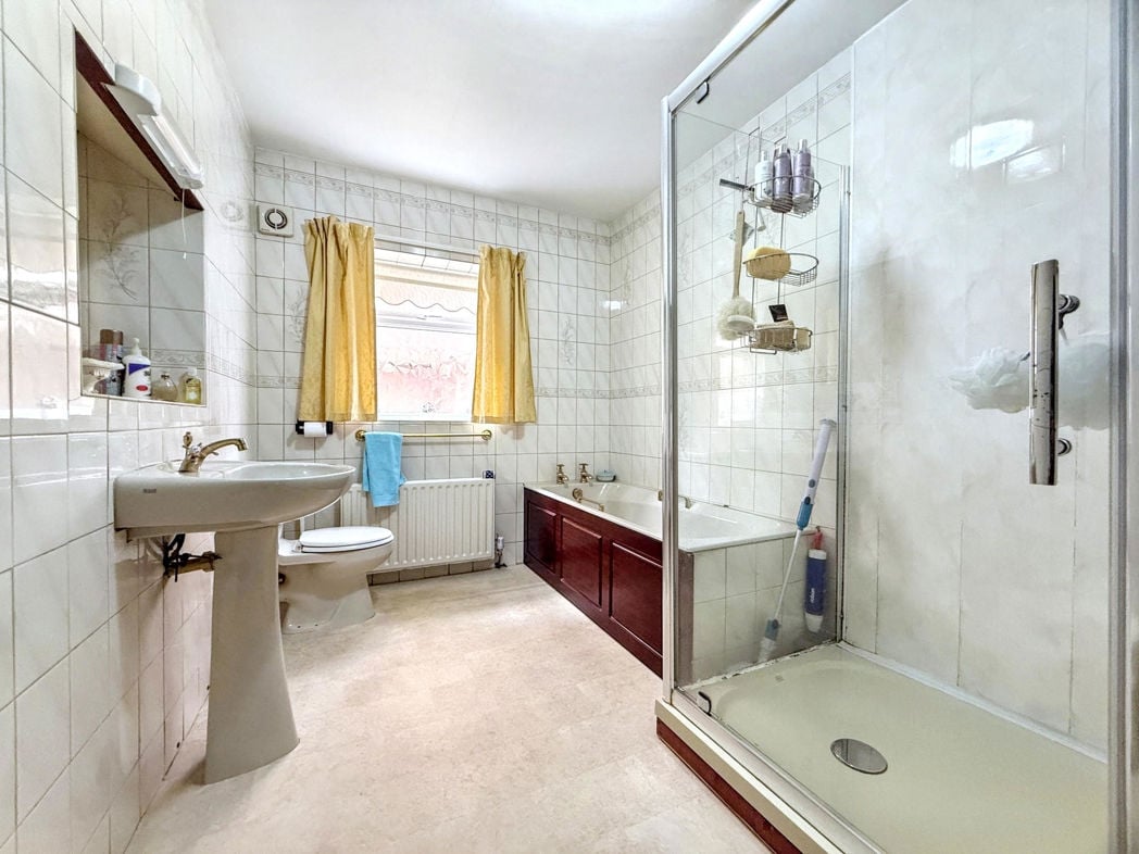 Property image 20 of 28