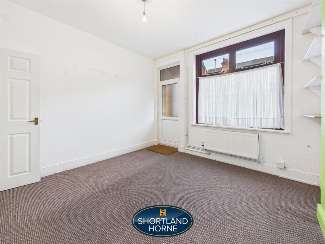 Property image 12 of 17