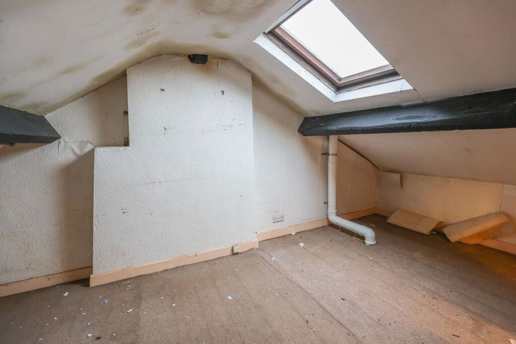 Property image 6 of 8