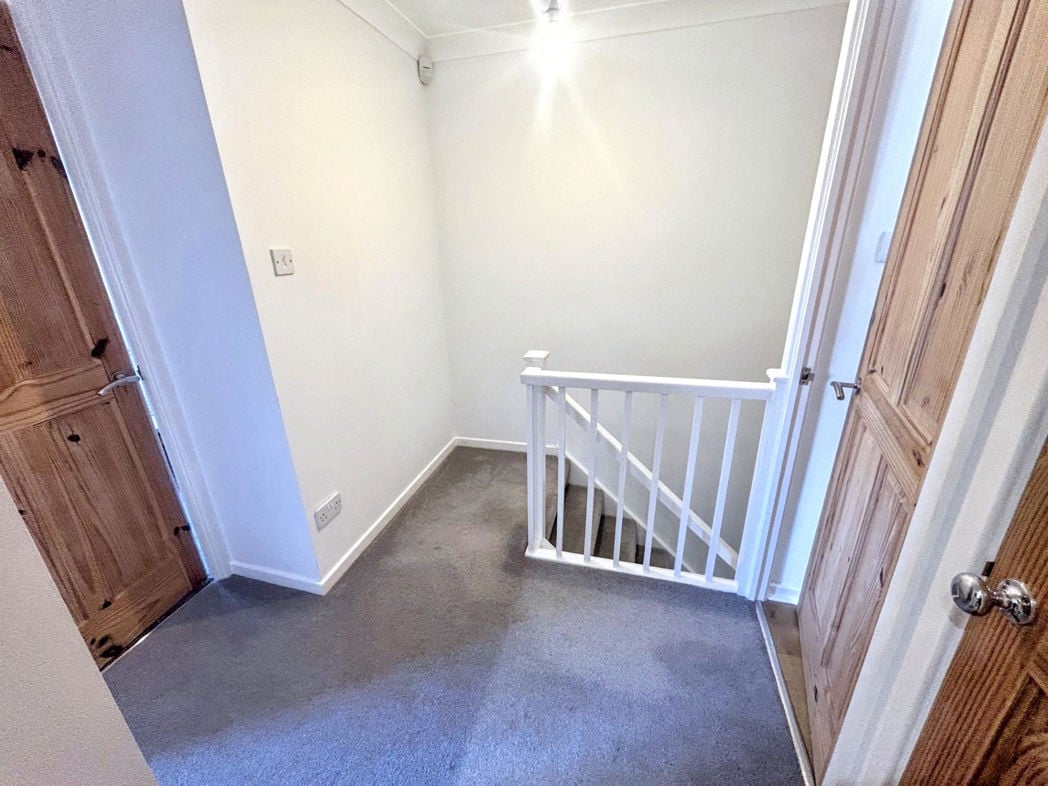 Property image 7 of 16
