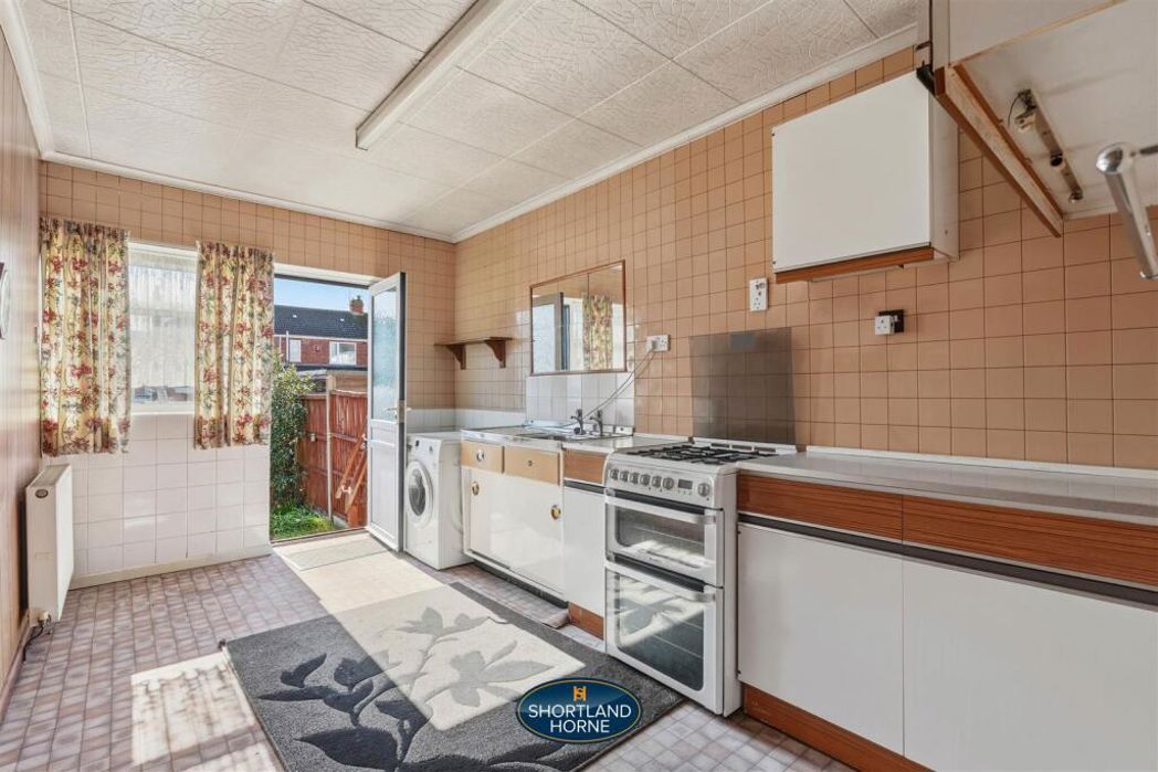 Property image 3 of 19