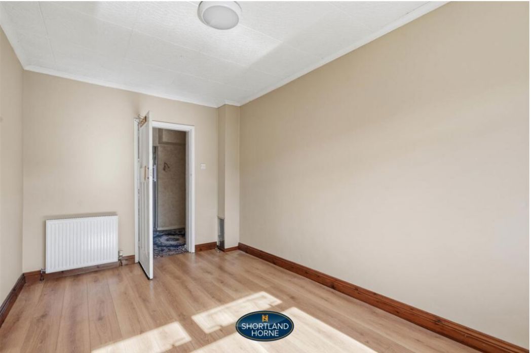 Property image 14 of 19
