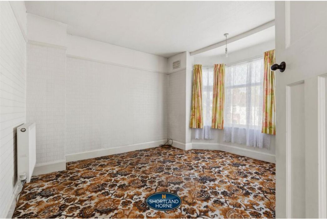 Property image 17 of 19