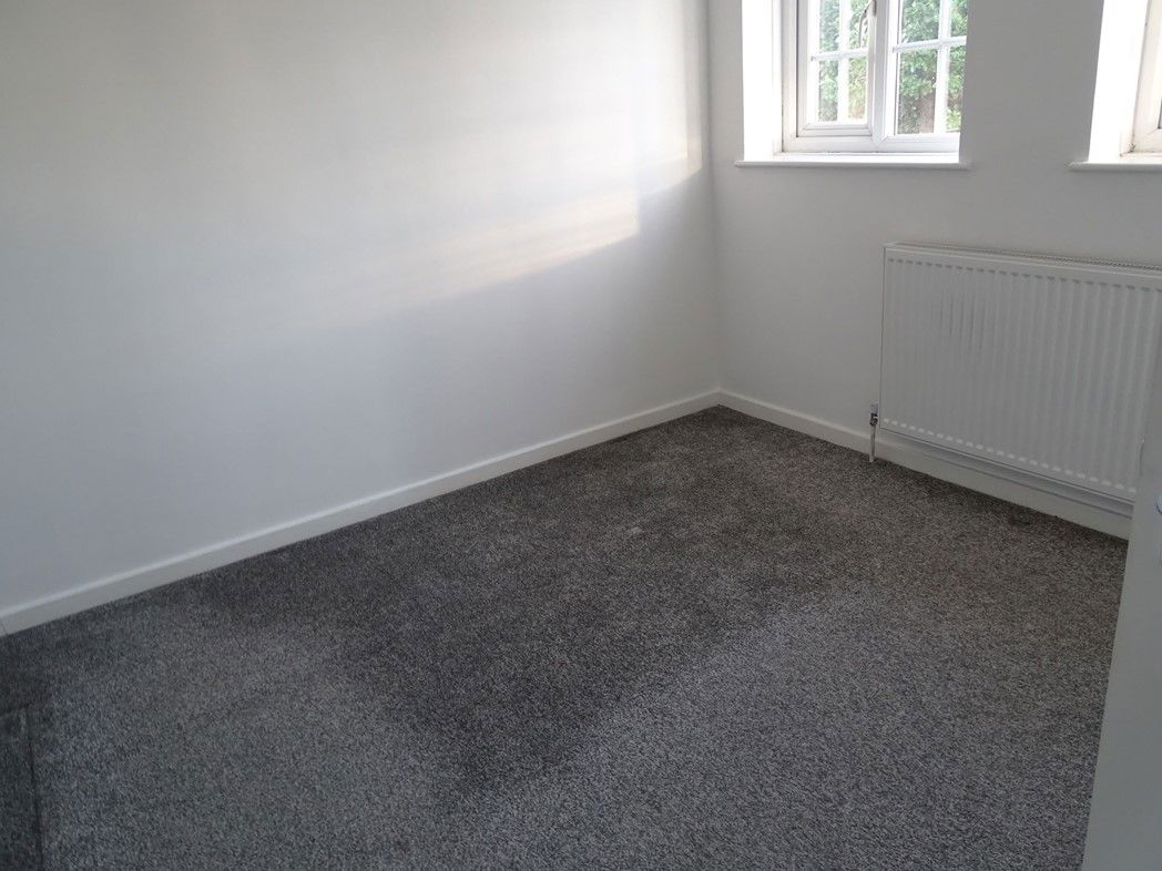 Property image 6 of 8