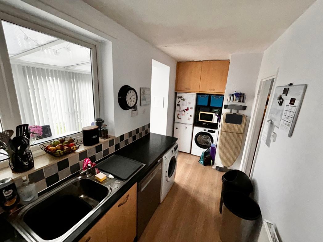 Property image 6 of 13