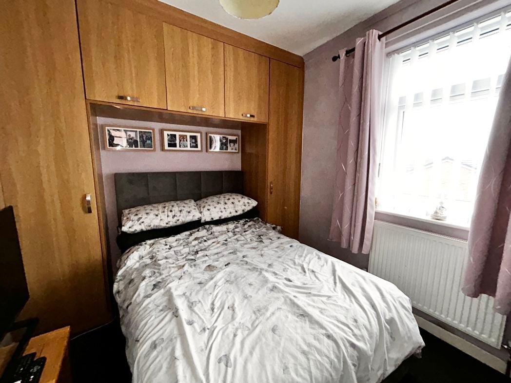 Property image 8 of 13