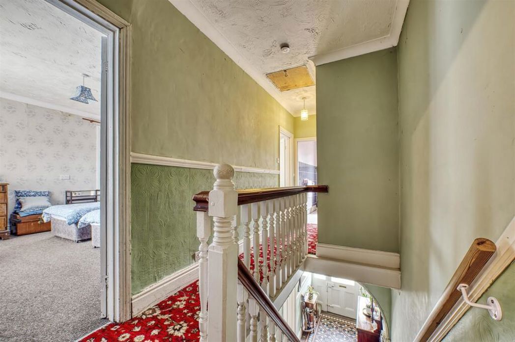 Property image 16 of 20