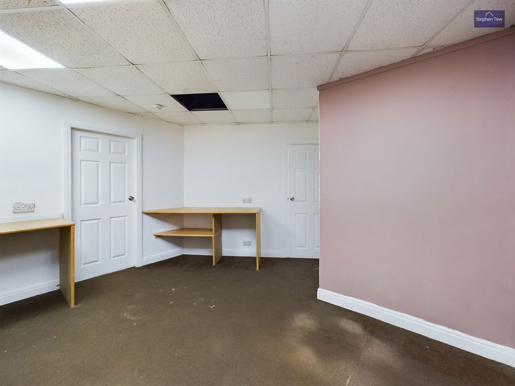 Property image 4 of 24