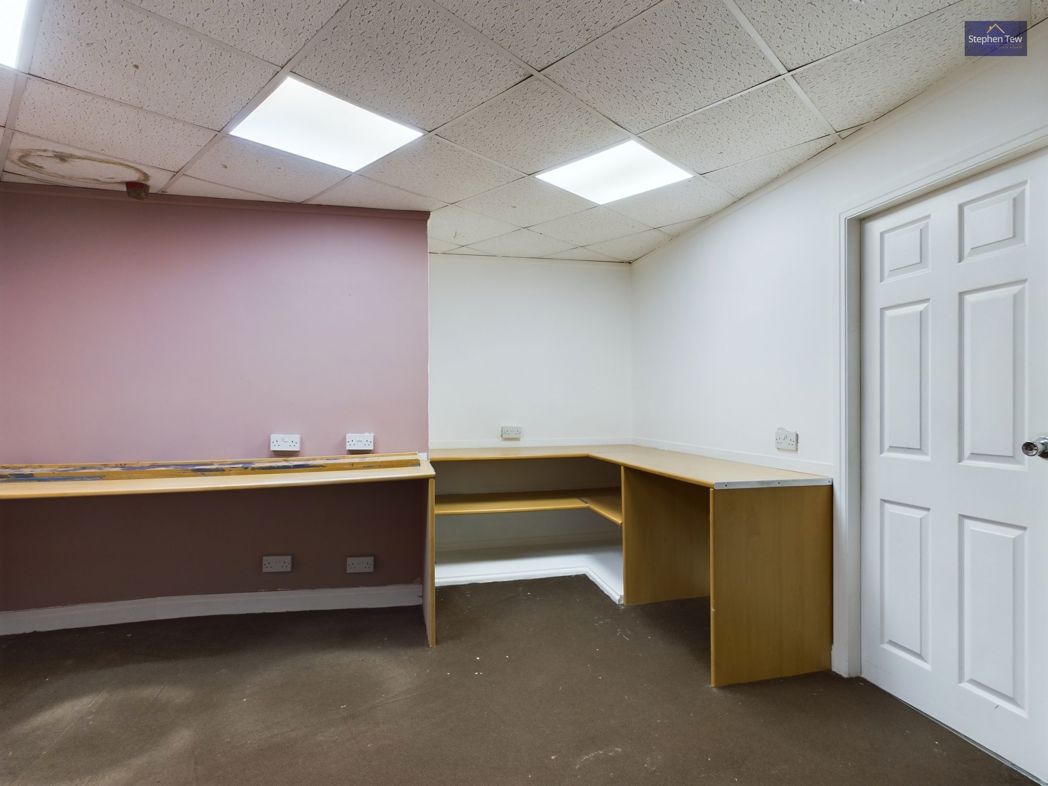 Property image 5 of 24