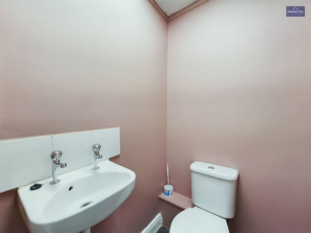Property image 8 of 24