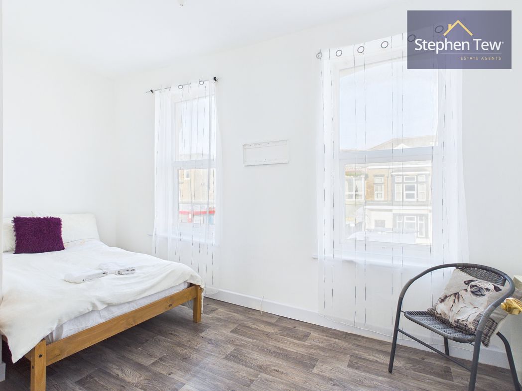 Property image 21 of 24