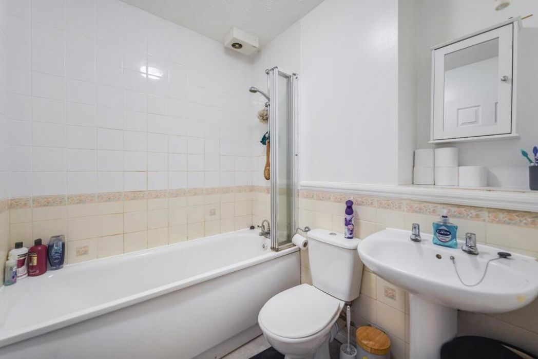 Property image 4 of 8