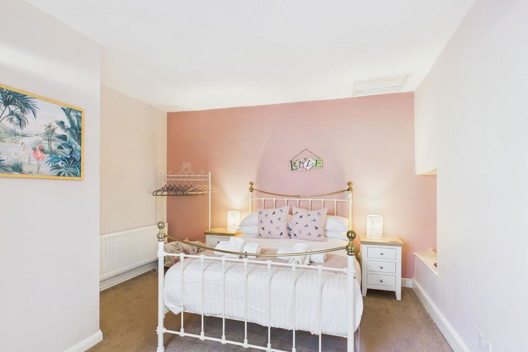 Property image 6 of 20