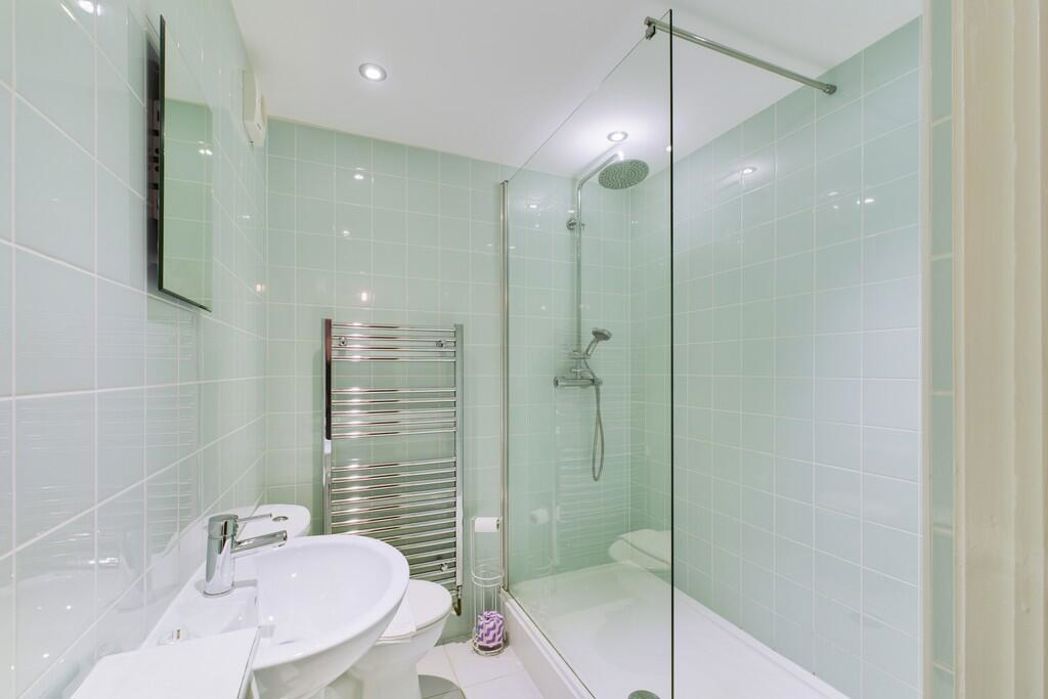 Property image 8 of 20
