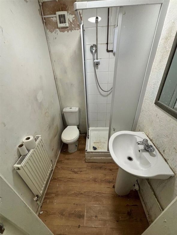 Property image 4 of 14