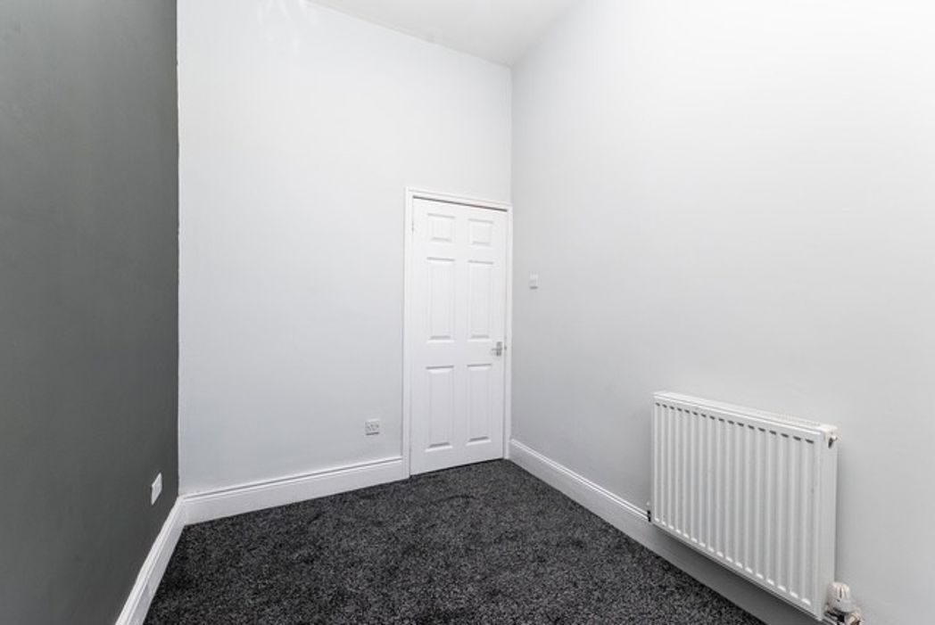 Property image 14 of 18