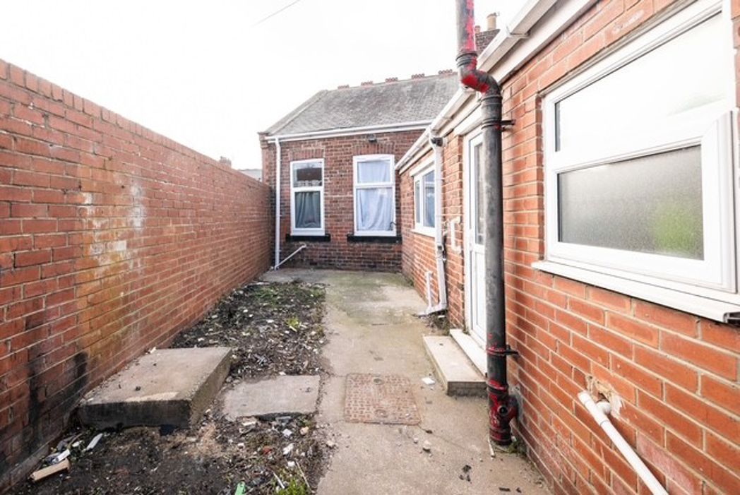 Property image 18 of 18