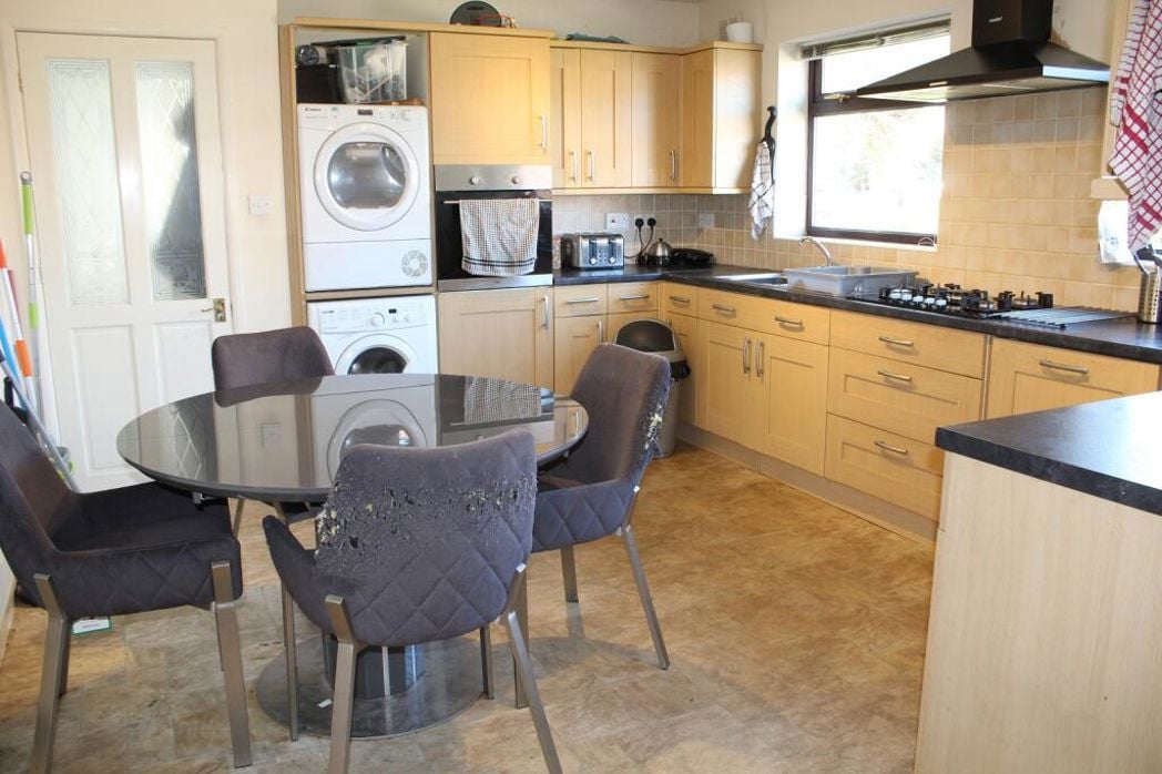 121, Ripley, Derbyshire, DE5 8JE