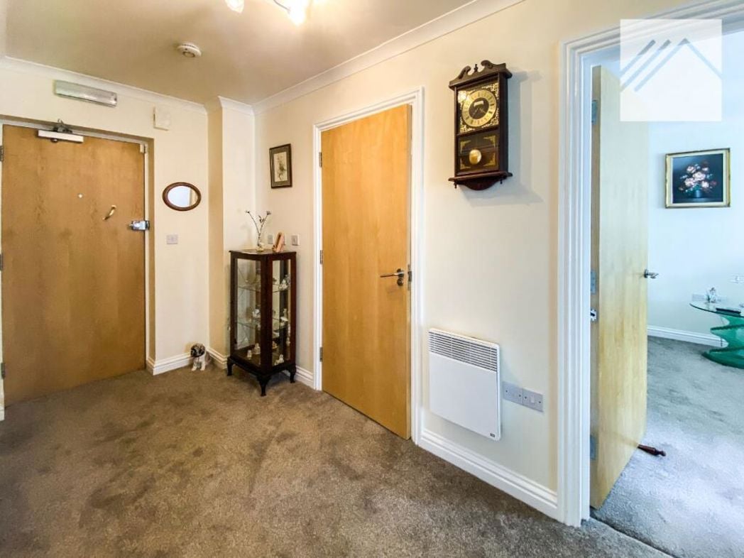 Property image 10 of 11