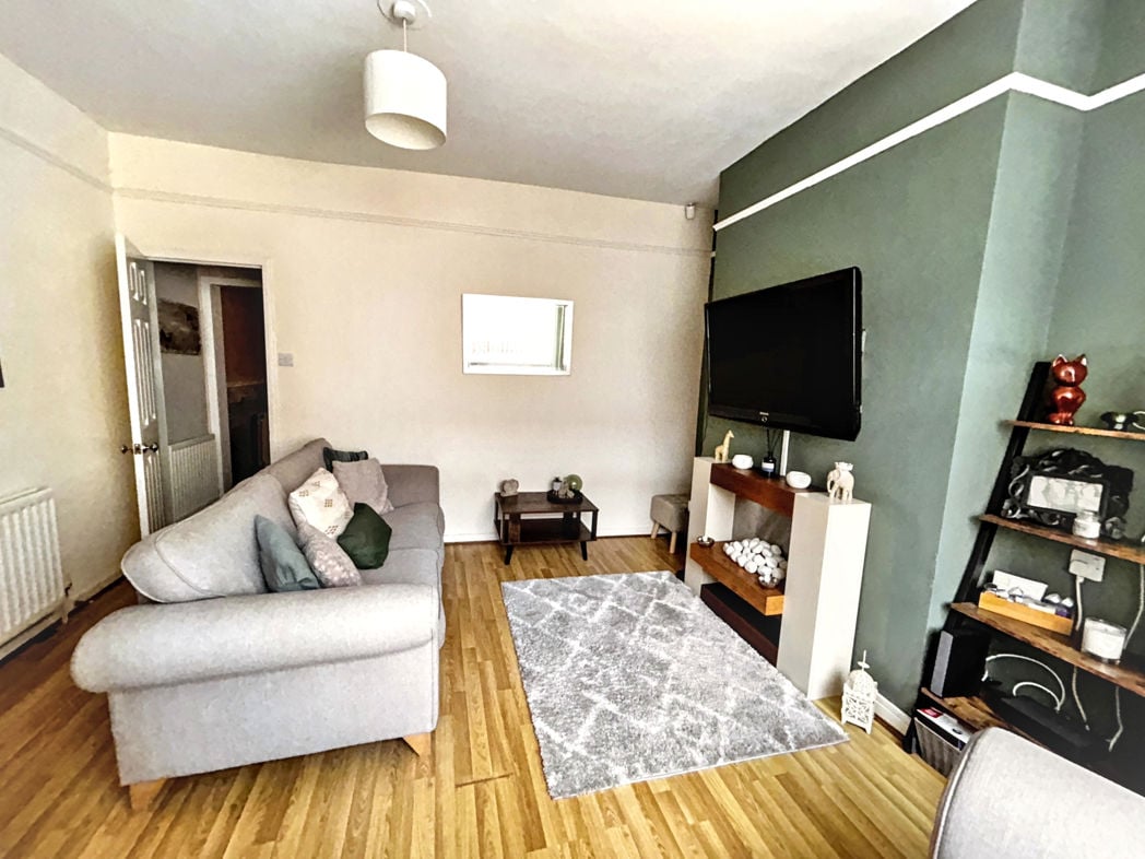 Property image 5 of 13
