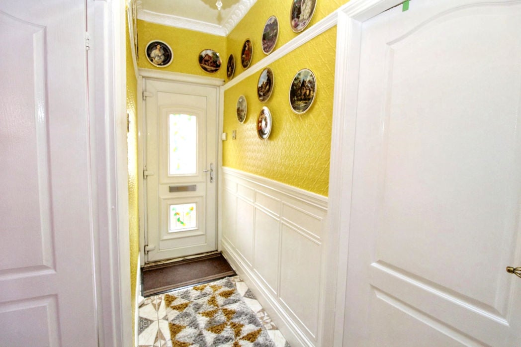 Property image 4 of 13