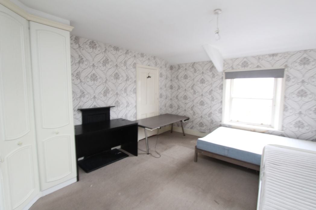 Property image 16 of 16