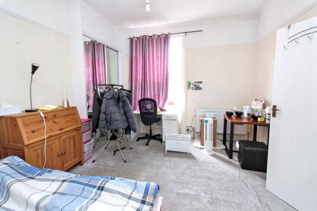 Property image 10 of 16