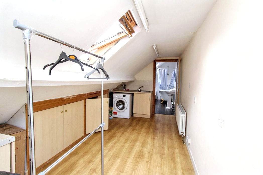 Property image 13 of 16
