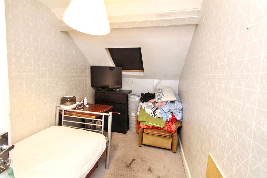 Property image 14 of 16