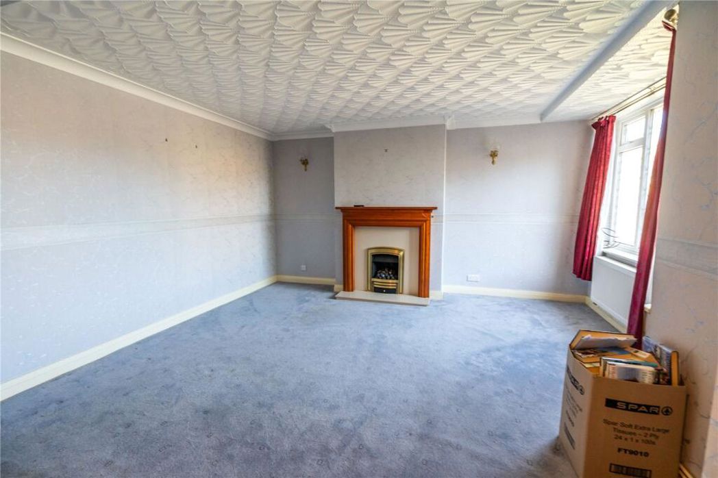 Property image 3 of 25