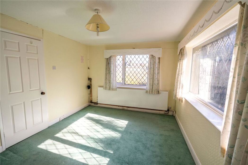 Property image 10 of 25
